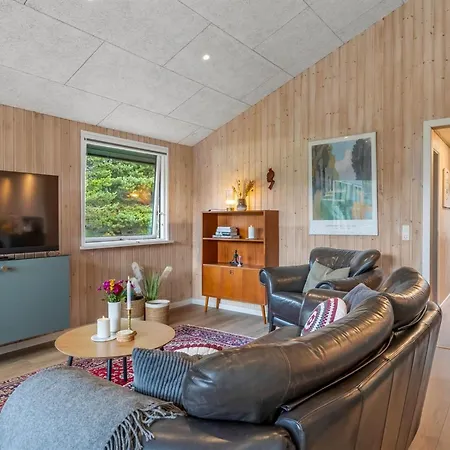 בית נופש Tole - 2km From The Sea By Interhome Bolilmark