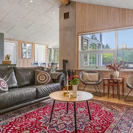 בית נופש Tole - 2km From The Sea By Interhome